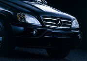 Mercedes-Benz ML 55 AMG Mercedes-Benz ML 55 AMG